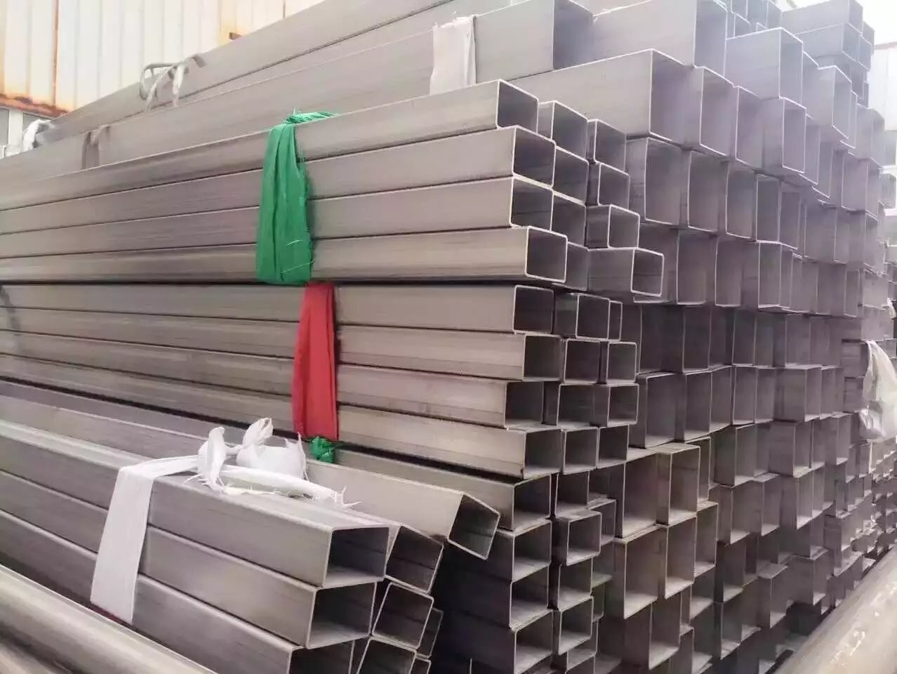 TP304不銹鋼管化成分是多少？